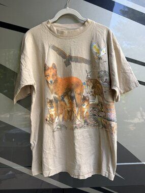 Vintage Y2K Wild Planet Australia Outback wrap-around Koalas Wolves tshirt L RAD